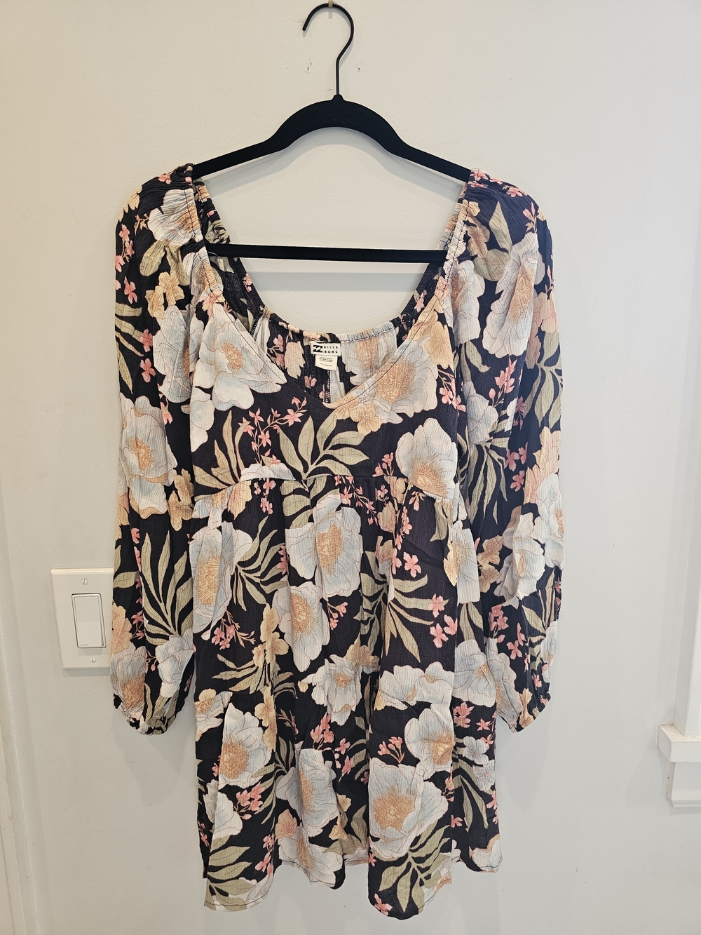 Billabong Black Floral Long-Sleeve Mini Dress